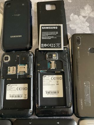 Lotto 4 smartphone e 3 tablet