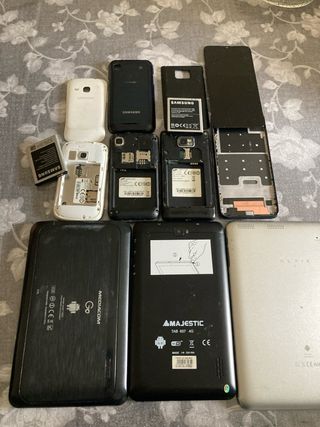 Lotto 4 smartphone e 3 tablet