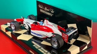 F1 2002/Toyota TF102 M. Salo/Minichamps 1/43