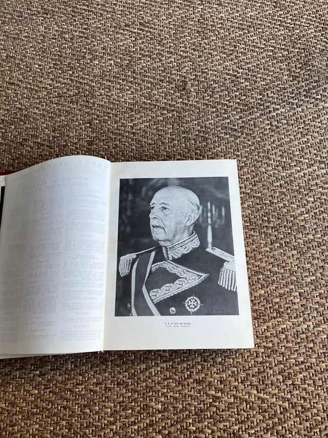 Anuario Español del Gran Mundo 1975