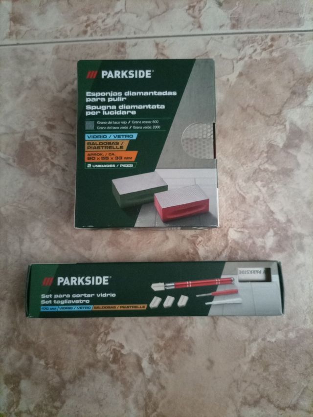 Corta vidrio y 2 esponjas diamantadas
