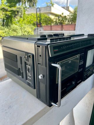 Radio cassette hitachi CKP110