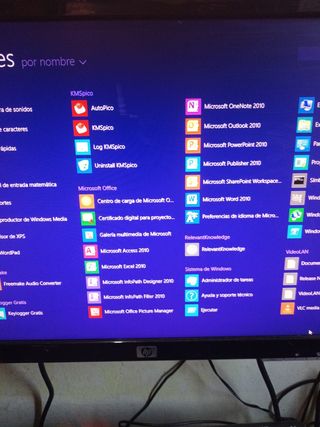 ordenador lenovo plano sobremesa