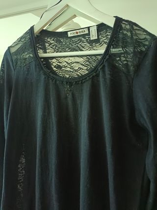 Camiseta con encaje azul  Punto Roma