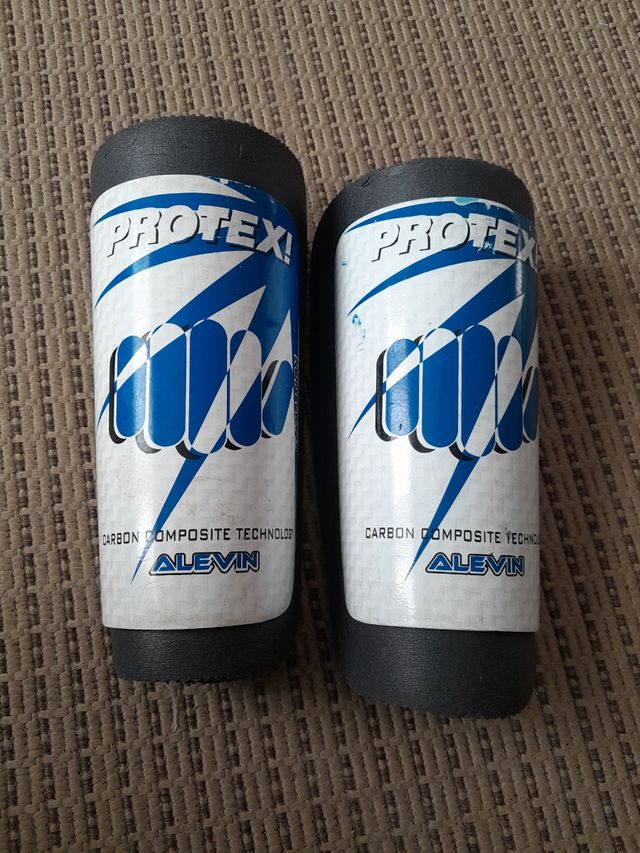 Espinilleras carbono hockey patines 