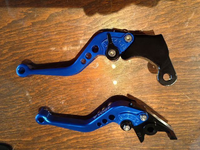 MANETAS FRENO Y EMBRAGUE MOTO