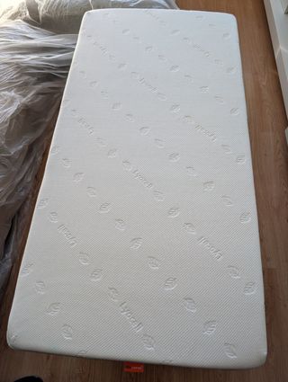 Colchón de cuna viscoelástico 140 x 65cm