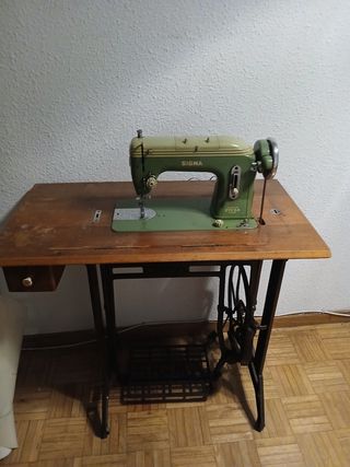 Máquina de coser SINGER