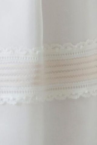 Vestido de Comunión marca Marla.