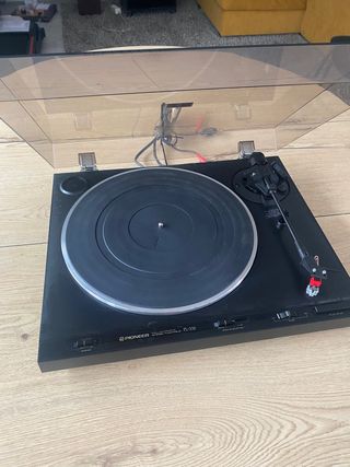 Tocadiscos plato vinilo Pionner PL335