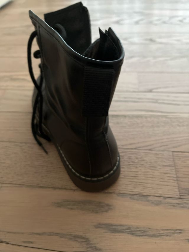 Scarpe polacchino donna nere