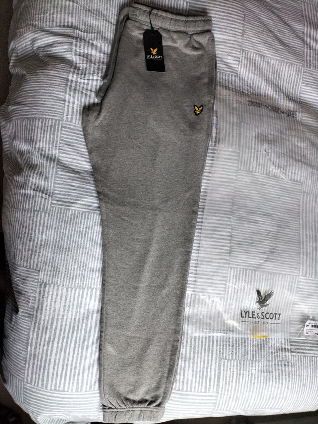 Pantalón LYLE SCOTT talla L nuevo!!