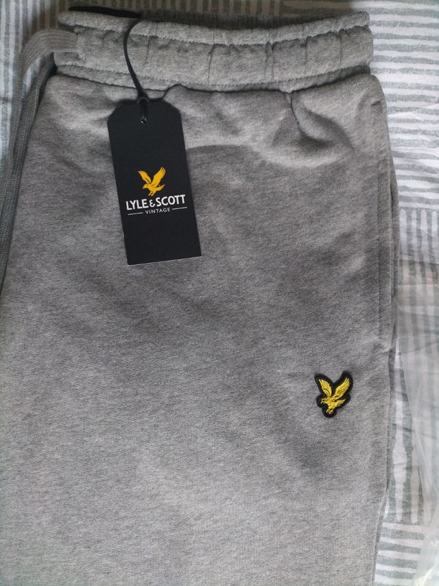 Pantalón LYLE SCOTT talla L nuevo!!
