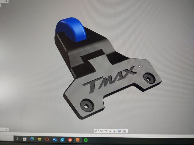 Soporte Móvil TMax 560 año 2020