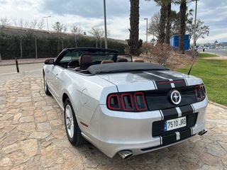 Ford Mustang 5° Generacion 2013-2014 (Restyling)