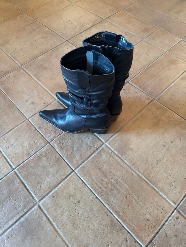 Botas de piel