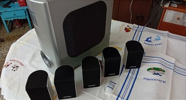 Altavoces Samsung home cinema