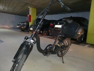 Bicicleta eléctrica UrbanMotion Touring