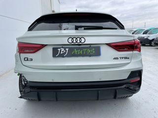Audi Q3 45 TFSI e 245 cv. -Accidentado- 25.000€