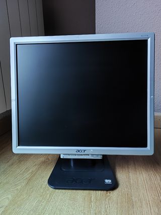 Ordenador ACER Veriton M2631