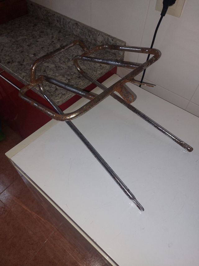 Portabultos moto antigua