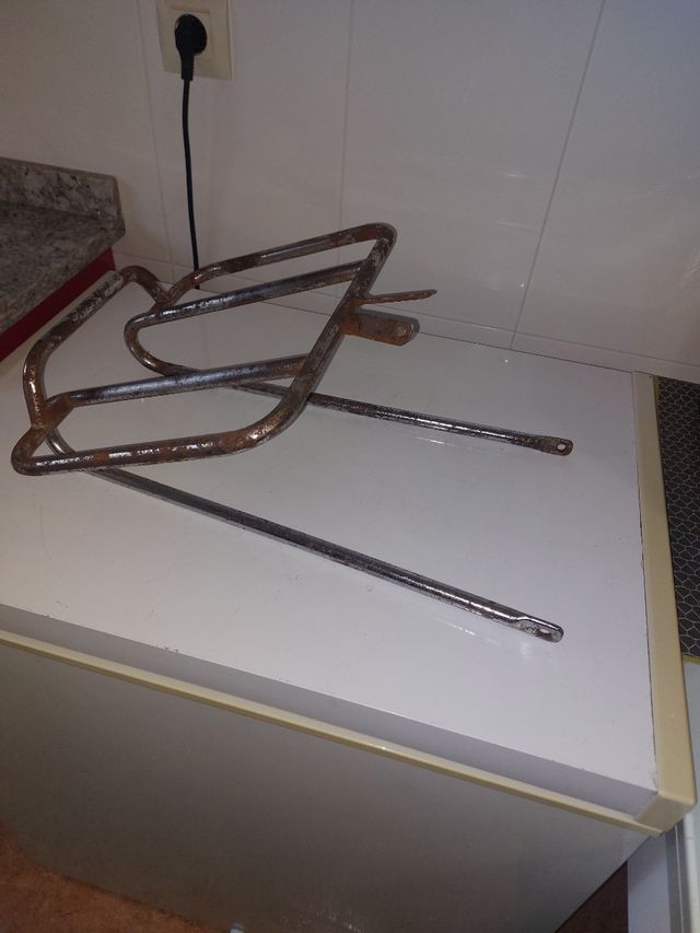 Portabultos moto antigua