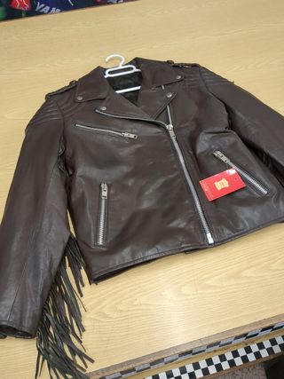 CHAQUETA DE PIEL MOTO