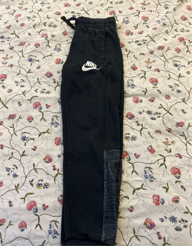 Pantaloni 8/10 anni nike