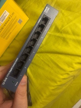 TP LINK LS108G switch 8 puertos