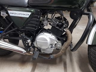 Moto 125 Hanway Cafe Racer