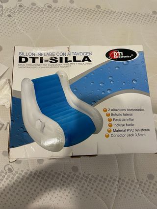 Sillón inflabe com altavoces