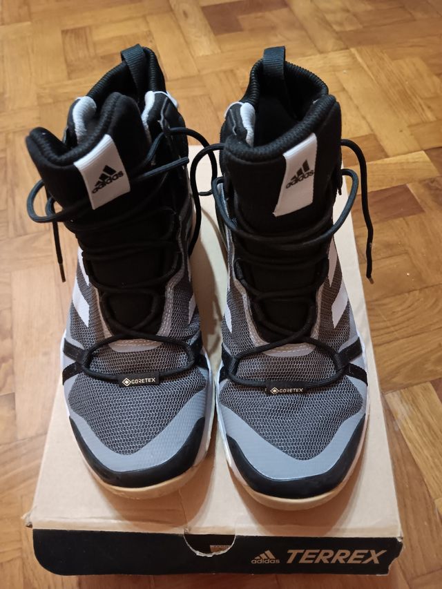 Botas Gore-Tex Adidas