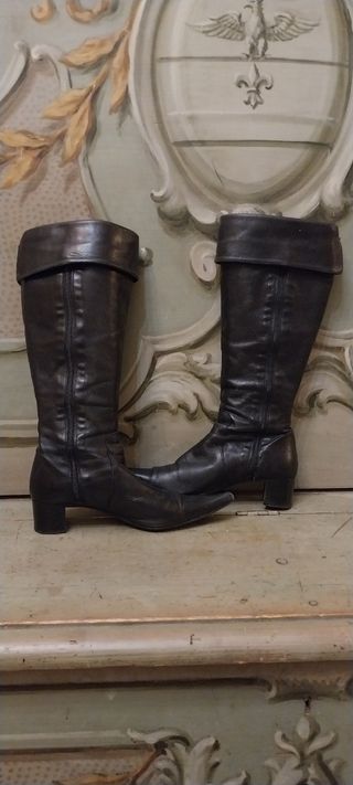 Stivali di pelle taglia 36 donna