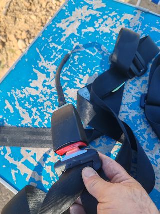 Cinturónes de seguridad seat 133 