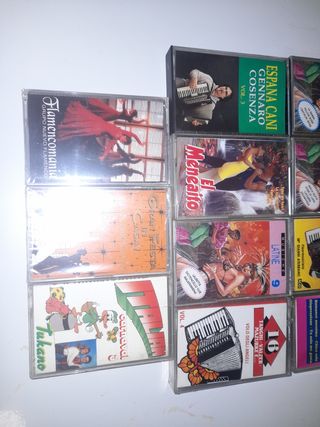 Musicassette lotto 15 pezzi musica da ballo