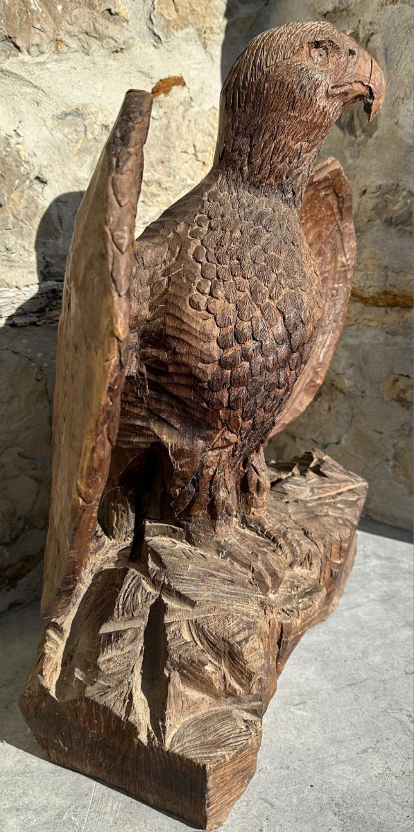 Talla Águila en madera de roble maciza