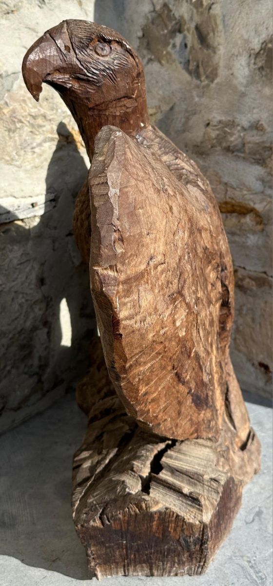 Talla Águila en madera de roble maciza