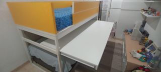 Litera con armario,escritorio y cajonera inferior