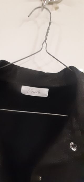 Sobrecamisa "Tripode"