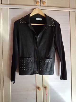 Sobrecamisa "Tripode"
