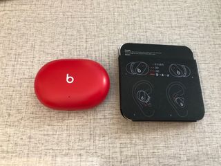 Auriculares True Wireless - Beats Studio Buds