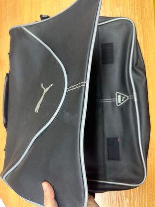Portadocumentos maletin marca PUMA