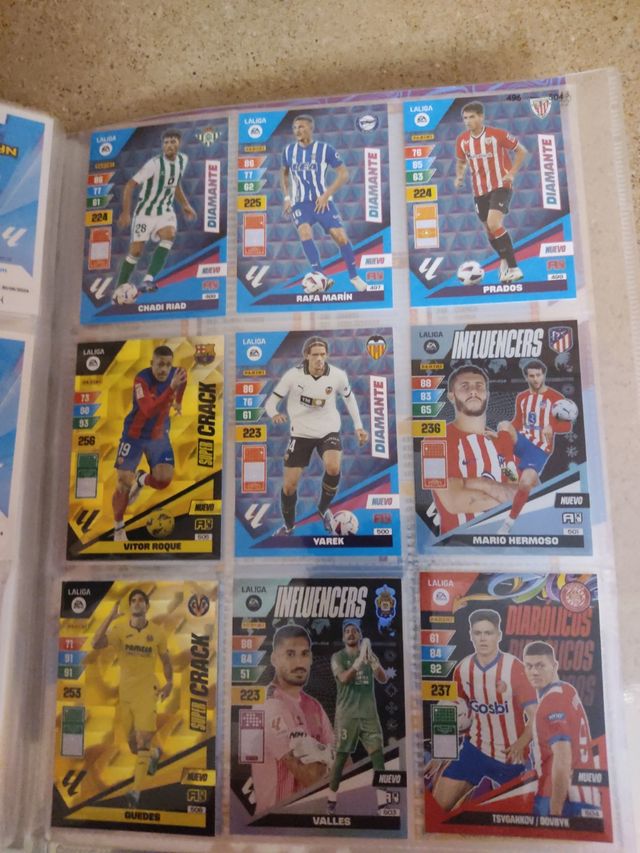 Album di carte collezionabili Adrenalyn XL 23/24 