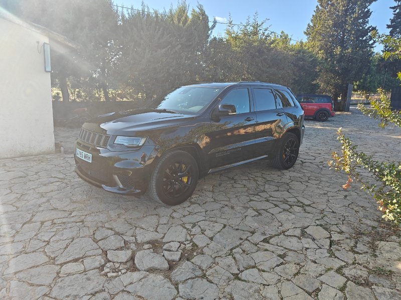 Jeep Grand Cherokee 2019 - foto 1