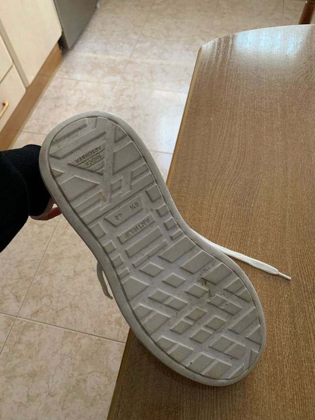 T-shirt U.Power taglia 40