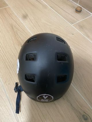 Casco para bicicleta o patinete