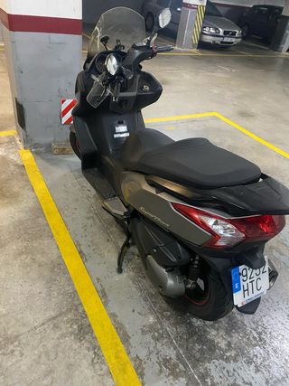 Vendo Moto  Skooter 300