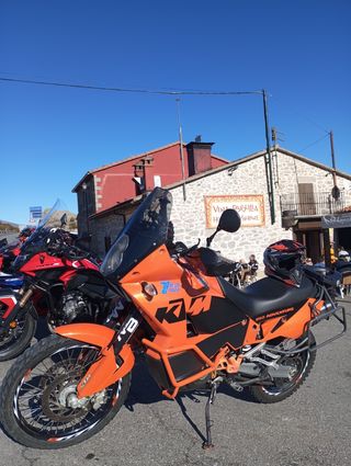 KTM 950 Adventure 