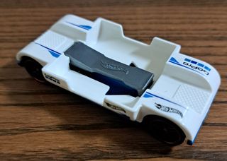 Hot Wheels 2018 - Zoom In Blanco