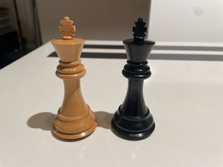 AJEDREZ MADERA DE ÉBANO